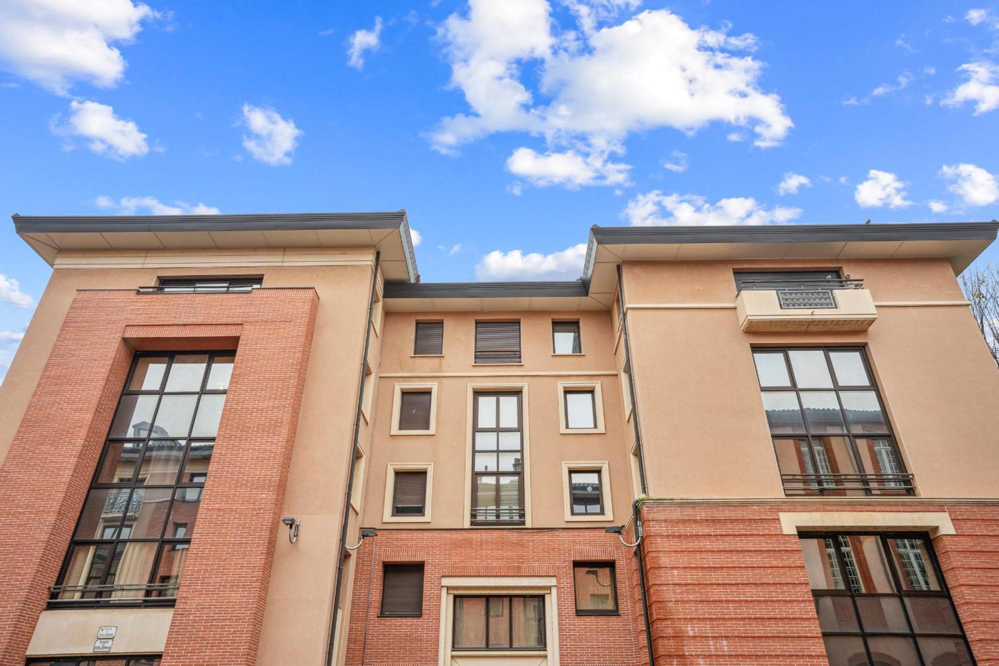 Apartment Spacieux Hyper Centre Capitole 3pers Wifi Toulouse